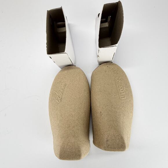 Ugg Empty Box W Classic Ultra Mini Size 7 Suede Beige and Paper Bag Accesories - Picture 4 of 9